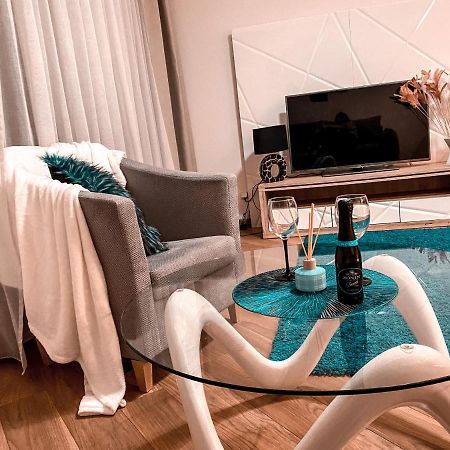 Apartament Solna 80 - Centrum Miasta Z Podziemnym Garazem Kielce Esterno foto