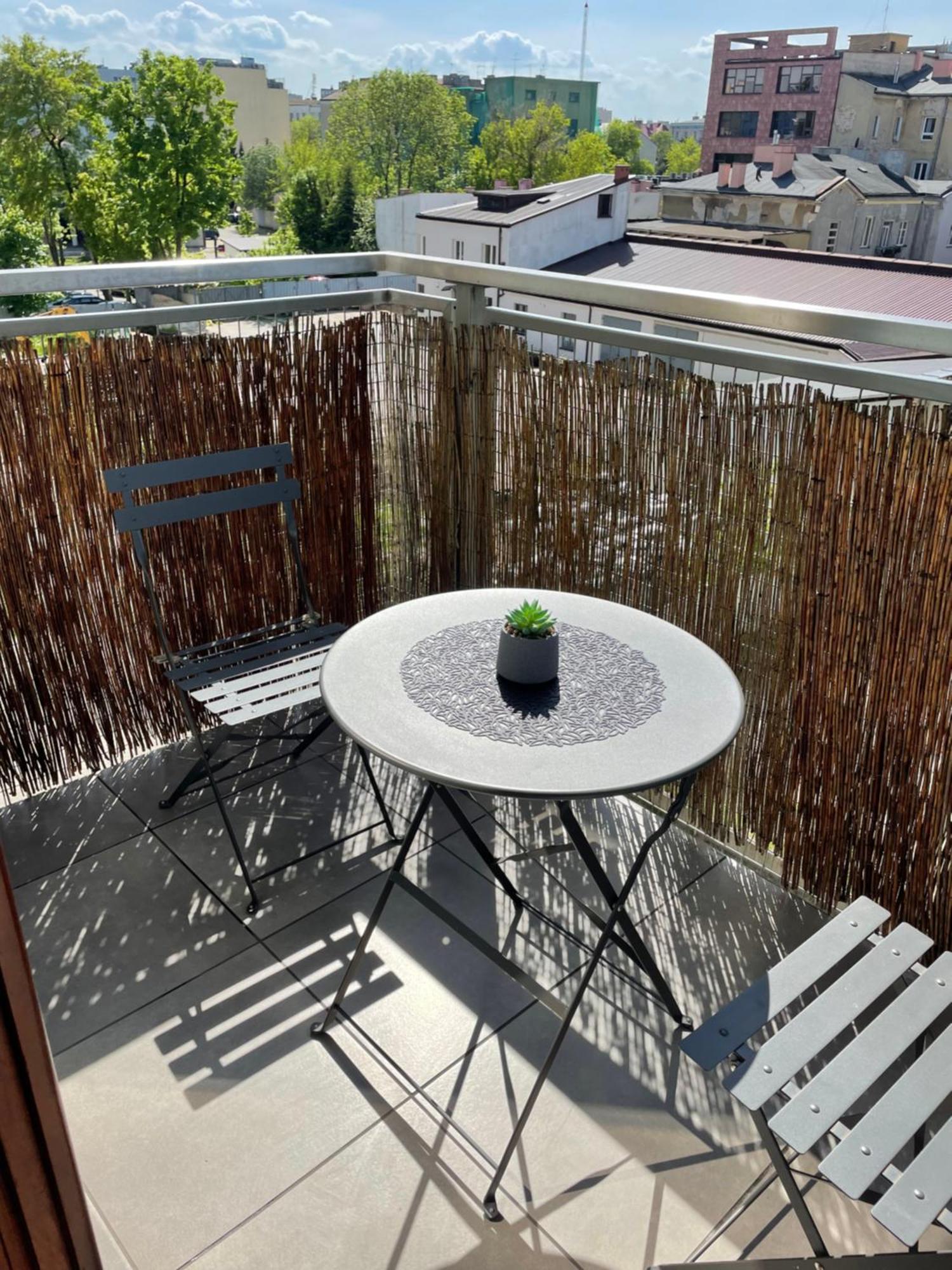 Apartament Solna 80 - Centrum Miasta Z Podziemnym Garazem Kielce Esterno foto